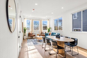 1400 Martin Luther King Jr Way S in Seattle, WA - Building Photo