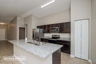 1210 Vandalia Ave SE in Palm Bay, FL - Foto de edificio - Building Photo