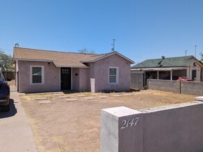 2147 E Roosevelt St in Phoenix, AZ - Building Photo - Building Photo