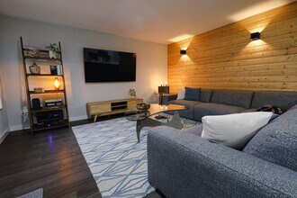 18912 46th Ave S in Seatac, WA - Building Photo - Building Photo