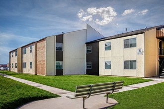 Gateway East Apartments in El Paso, TX - Building Photo - Building Photo