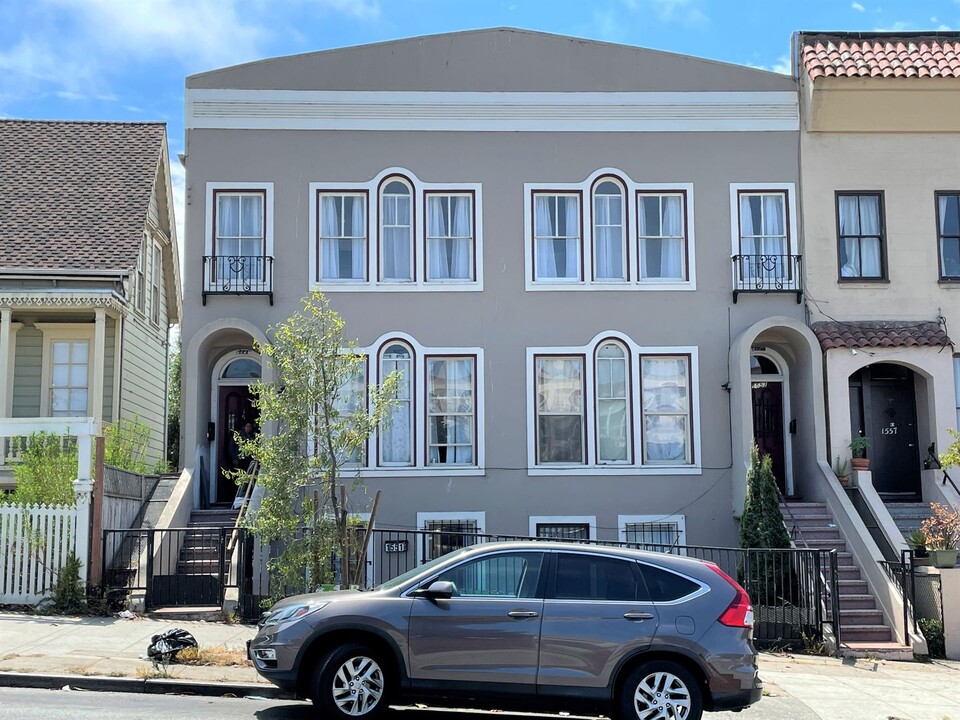 1551 Oakdale Ave in San Francisco, CA - Foto de edificio