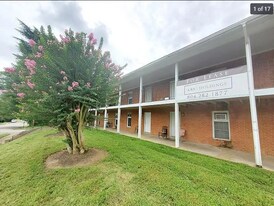 416 S West St in Petersburg, VA - Building Photo