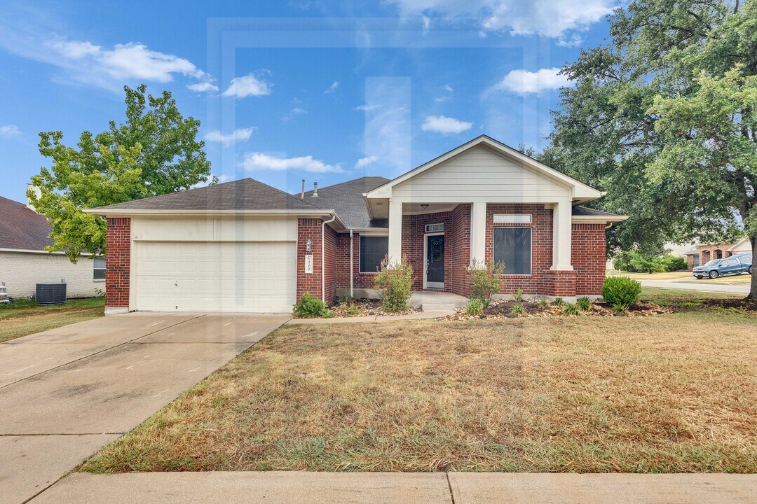 1500 Gardena Canyon Dr in Pflugerville, TX - Building Photo
