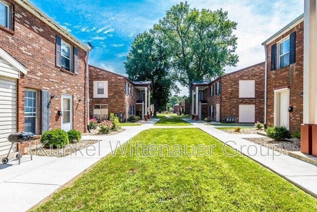property at 1809 Jamestown Rd