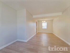 521 Halleck Ln in Columbia, SC - Building Photo - Building Photo