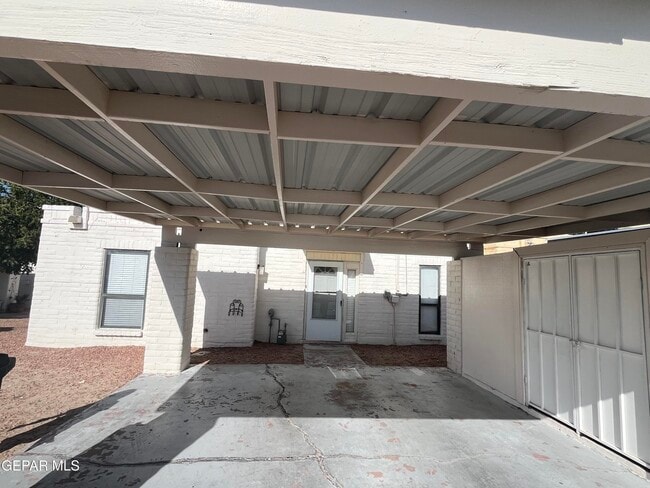 15000 Ashford St in Horizon City, TX - Building Photo - Building Photo