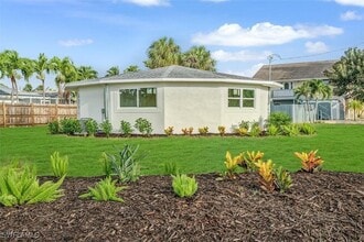 190 Tarpon Rd in Fort Myers Beach, FL - Building Photo - Building Photo