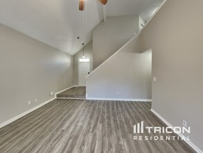 55 Braelinn Creek Ct in Peachtree City, GA - Foto de edificio - Building Photo