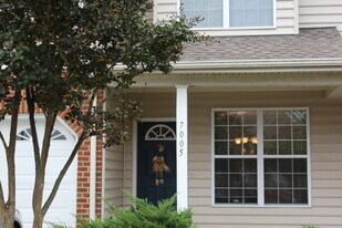 7005 Darby Ct in Suffolk, VA - Building Photo