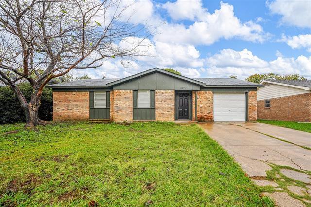 12124 Baron Dr in Balch Springs, TX - Building Photo