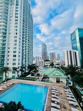 41 SE 5th St, Unit 903 in Miami, FL - Building Photo - Building Photo