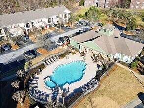 447 W Longleaf Dr in Auburn, AL - Building Photo - Building Photo