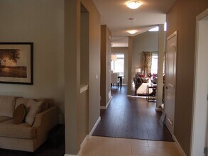 10138 240 St in Maple Ridge, BC - Building Photo - Building Photo