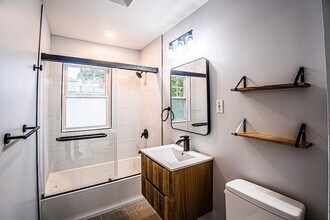 47 Bridges Ave in Newton, MA - Building Photo - Building Photo