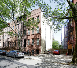 437 Clinton St in Brooklyn, NY - Building Photo - Building Photo