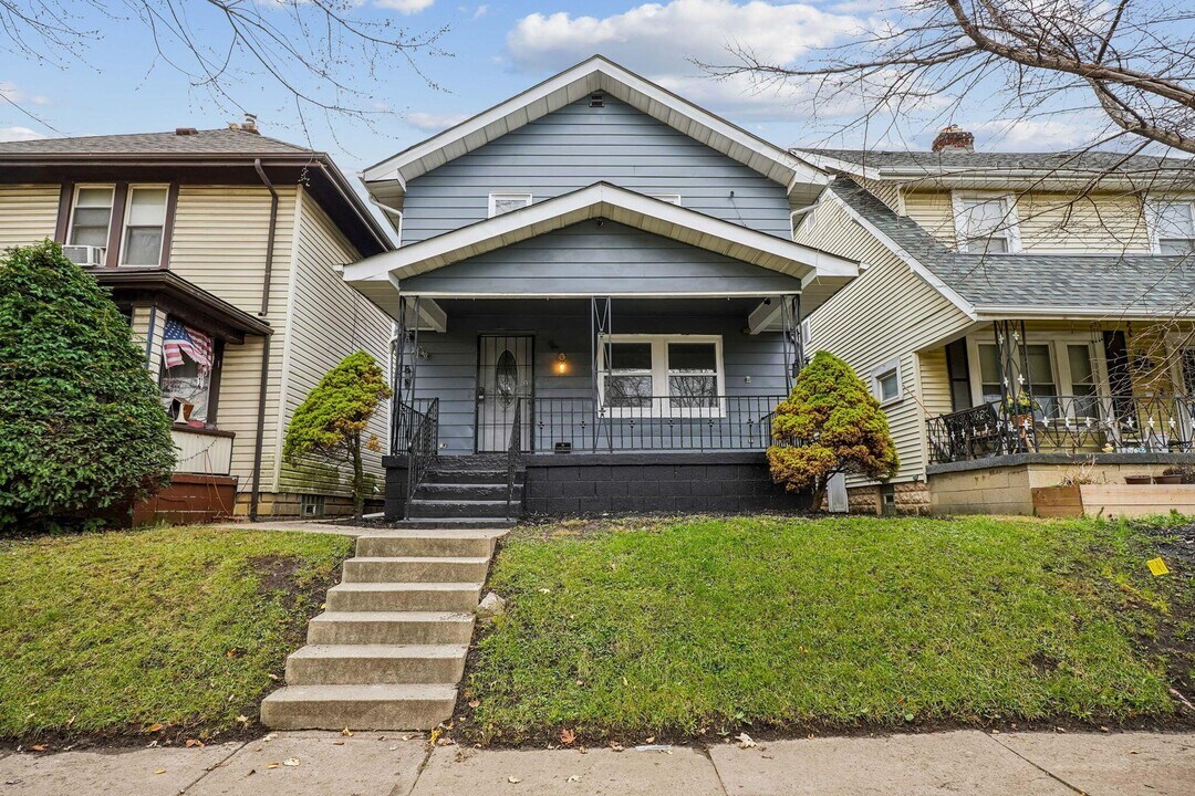 163 S Wayne Ave in Columbus, OH - Building Photo