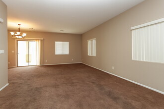 3309 Catherine Mermet Ave in North Las Vegas, NV - Building Photo - Building Photo