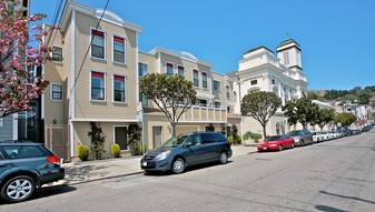 Monsignor Lyne in San Francisco, CA - Foto de edificio - Building Photo