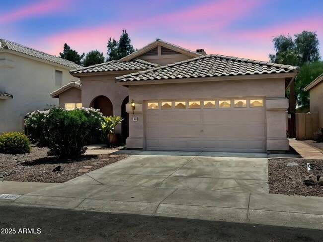 1115 W Waltann Ln in Phoenix, AZ - Building Photo - Building Photo