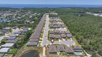 6326 Bedford Ct. in Gulf Breeze, FL - Foto de edificio - Building Photo