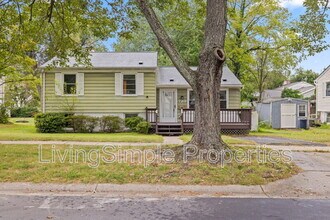 720 Woodburn Rd in Rockville, MD - Building Photo - Building Photo