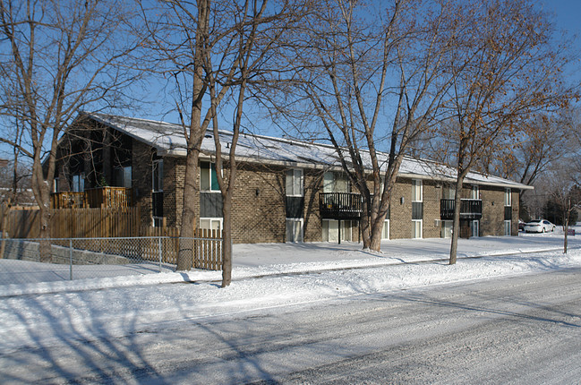 The Harrison House in Anoka, MN - Building Photo - Building Photo