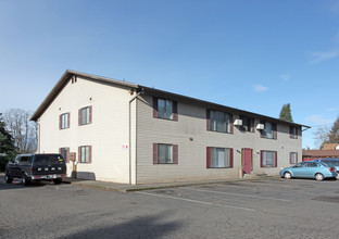 Tamarack Apartments in Kent, WA - Building Photo - Building Photo