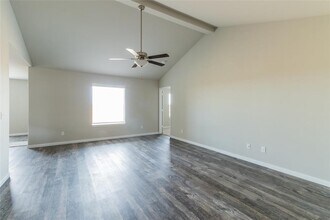 2030 Bradford Ln in Newcastle, OK - Building Photo - Building Photo