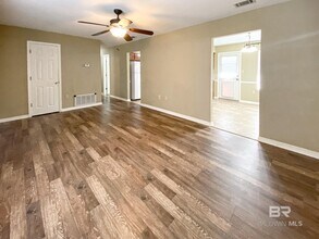 21846 Mahan Dr in Robertsdale, AL - Building Photo - Building Photo