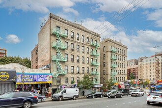 2-6 E 167th St in Bronx, NY - Foto de edificio - Building Photo
