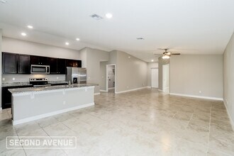 370 Mott St SW in Palm Bay, FL - Building Photo - Building Photo
