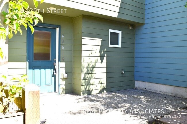 416 N 130th St in Seattle, WA - Building Photo - Building Photo