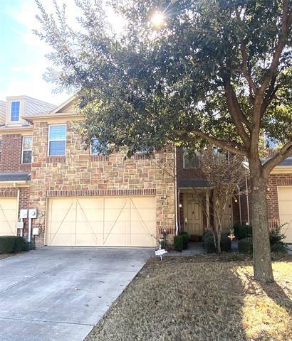 428 Hunt Dr in Lewisville, TX - Building Photo