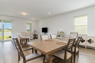 699 Veridian Cir NW in Palm Bay, FL - Building Photo - Building Photo