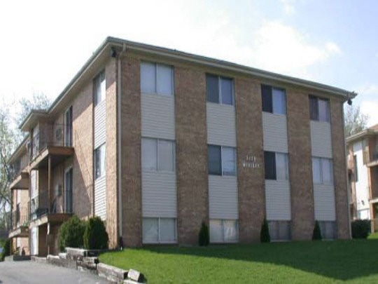 3120 Meriday Ln in Rockford, IL - Foto de edificio