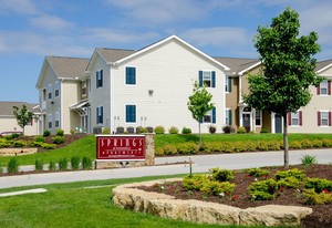 Springs at Bettendorf Apartments