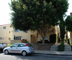 5102 Dunbar Ave Apartments