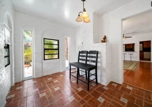 625 Selkirk St in West Palm Beach, FL - Building Photo - Building Photo