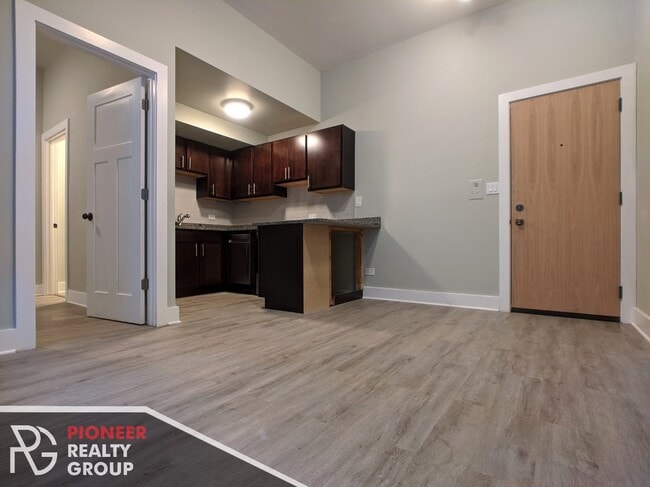 1437 N Dearborn St, Unit 35-b4 in Chicago, IL - Foto de edificio - Building Photo