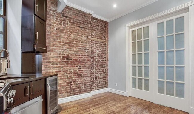 Mott Street in New York, NY - Building Photo - Building Photo