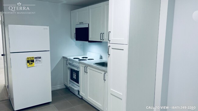 60 Merivale St in Oshawa, ON - Building Photo - Building Photo