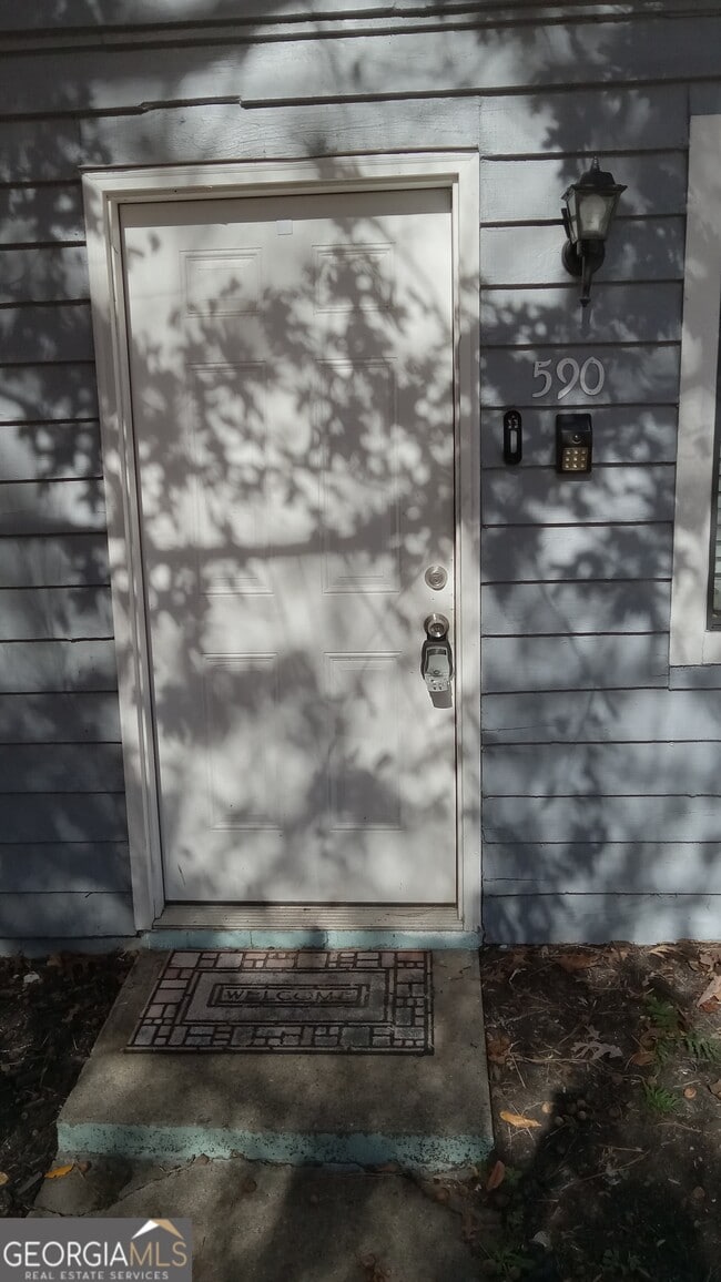 property at 590 Northridge Crossing Dr