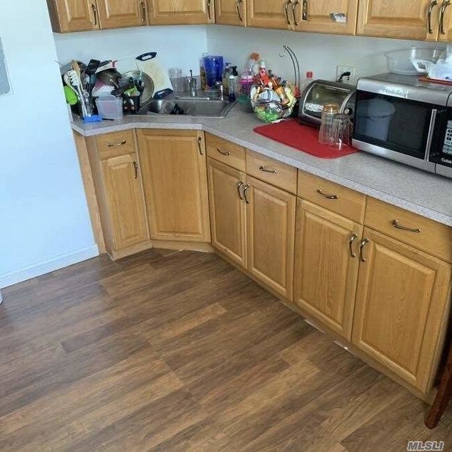 644 Westminster Rd in Baldwin, NY - Building Photo - Building Photo