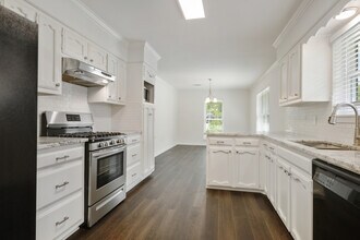 7738 Menlo Dr in Baton Rouge, LA - Building Photo - Building Photo