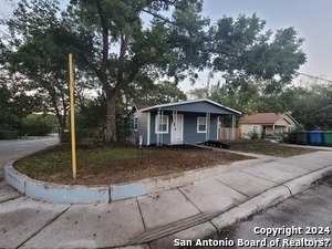 203 Anderson Ave in San Antonio, TX - Building Photo - Building Photo