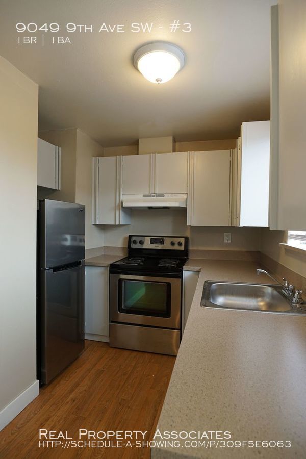9049 9th Ave SW-Unit -#3 in Seattle, WA - Building Photo - Building Photo