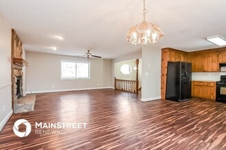 3992 Fairington Dr in Marietta, GA - Foto de edificio - Building Photo