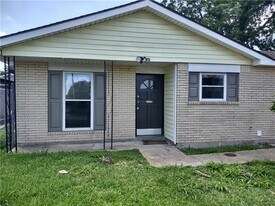 3521 Kent Dr in New Orleans, LA - Building Photo