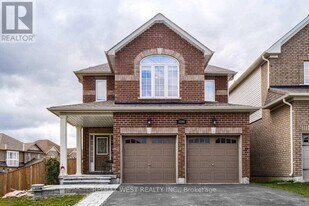 1200 Langley Cir in Oshawa, ON - Building Photo